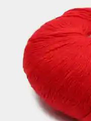 Красный пряжа Cashmere Yarn, 50 г/ 200 м, 60% меринос, 20% вискоза, 15% ПА, 5% кашемир
