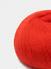 Оранжевый пряжа Cashmere Yarn, 50 г/ 200 м, 60% меринос, 20% вискоза, 15% ПА, 5% кашемир
