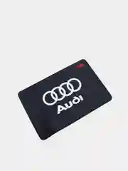 Противоскользящий коврик на панель автомобиля, для телефона, с эмблемой