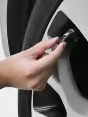 Черный колпачки автомобильные для колес, металлические, 4 штуки