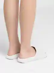 Белый шлепанцы женские