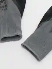 Черный рабочие перчатки, утепленные, водоотталкивающие