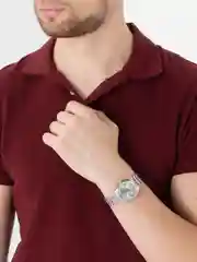 Серебряный женские наручные часы. Подарочный  набор часы и браслеты