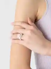 Белый кольцо из бисера Заяц