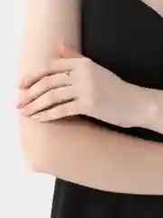 Кольцо из бисера ВИШЕНКИ