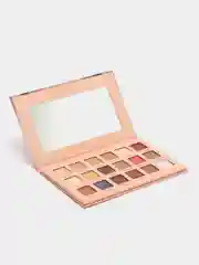 Фиолетовый тени для век  Colour Geometry 18 цветов