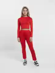 Красный женский спортивный костюм