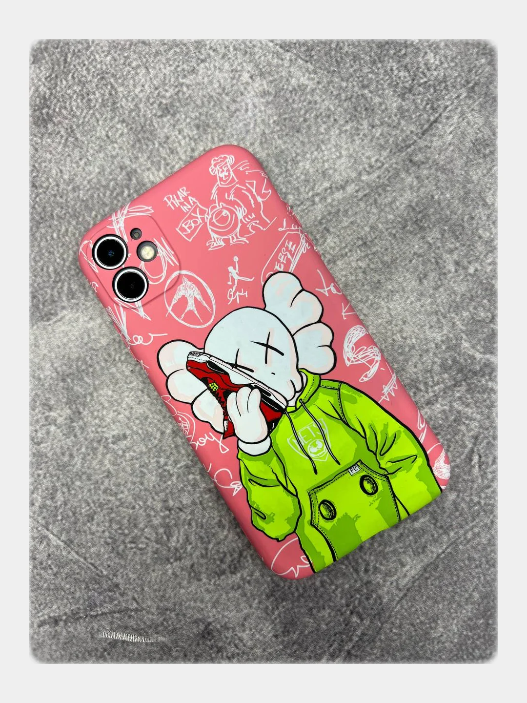 Коралловый меланж чехол KAWS для iPhone 14 Pro