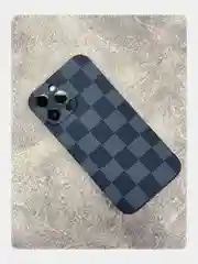Индиго чехол KAWS для iPhone 14 Pro