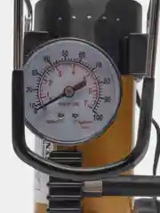 Компрессор автомобильный Торнадо АС-580, 14А, 150PSI, 35 л/м, 12 В