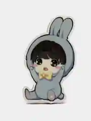 Белый значки деревянные BTS, Stray Kids, Monsta X, Seventeen, Bap, EXO, Black Pink
