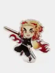 Желтый значки деревянные по аниме "Клинок, рассекающий демонов, Demon Slayer"