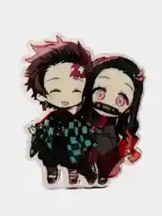 Серый меланж значки деревянные по аниме "Клинок, рассекающий демонов, Demon Slayer"