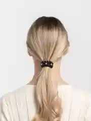 Черный резинки с жемчугом