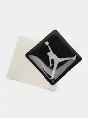 Коричневый 3d стикеры на телефон