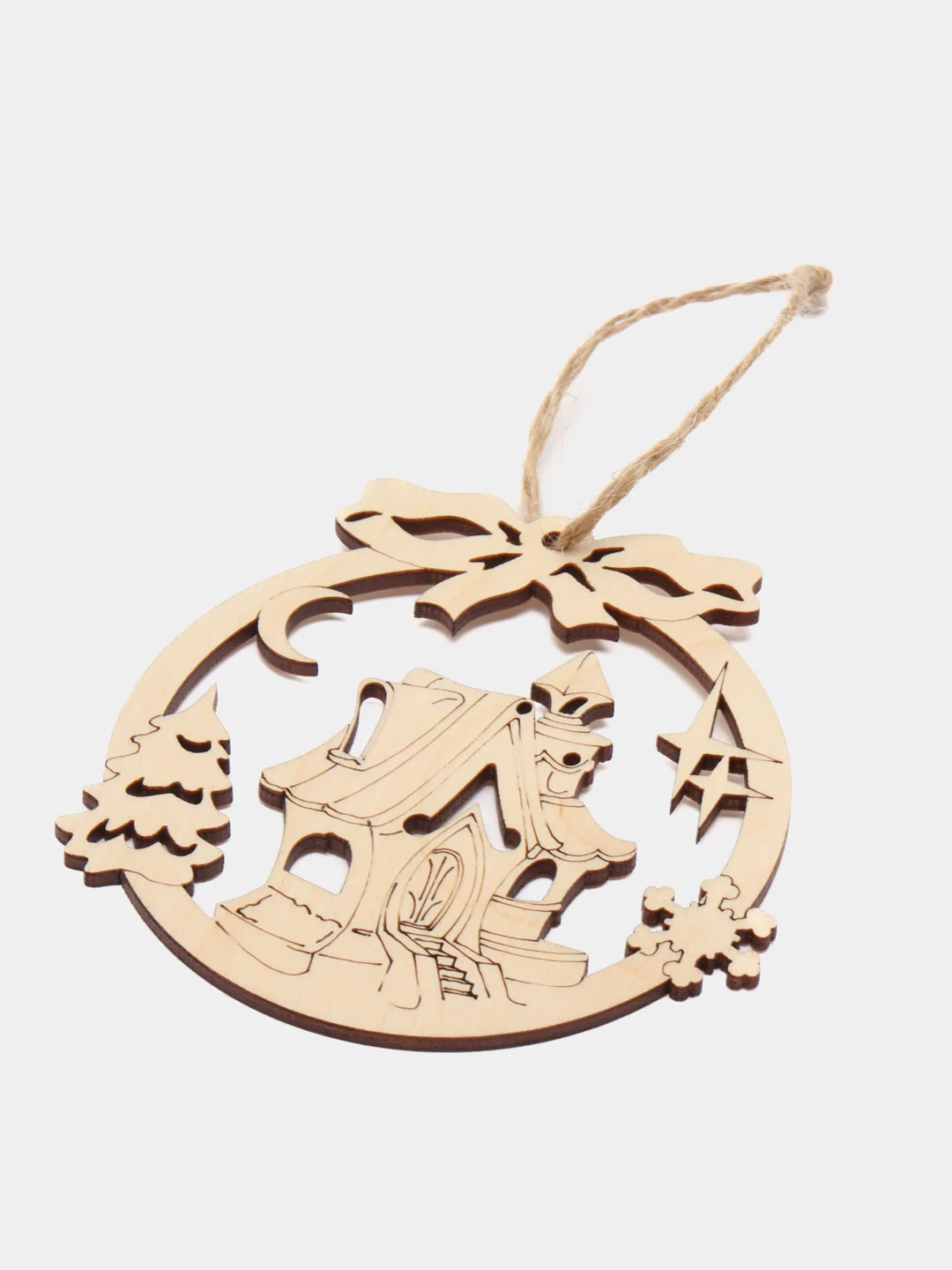 Красный новогодние елочные игрушки из дерева
