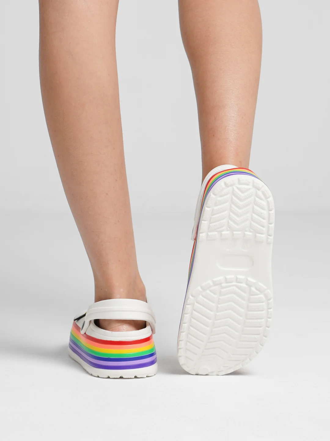 Сабо женские на платформе IZI, размеры 36-40