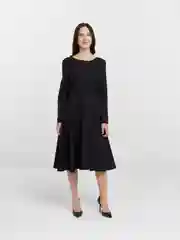 Черный женское длинное платье, с А-силуэтом и длинным рукавом