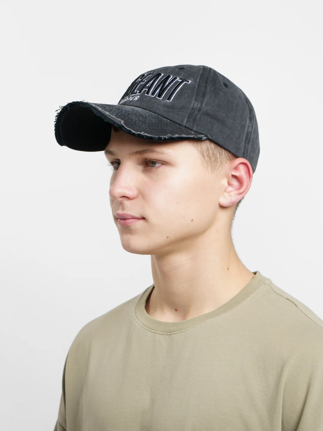 Серый бейсболка SERGEANT