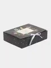 Черный коробка новогодняя