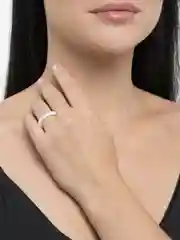 Кольцо из белого бисера