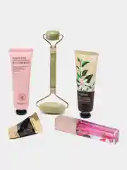 Подарочный набор косметики для девушки, женщины. Бьюти бокс