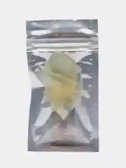 Синий воздушный шар, с конфетти