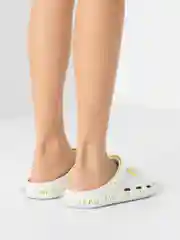 Белый сабо женские IZI, размеры 37-40