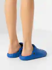 Синий сабо женские IZI, размеры 36-41