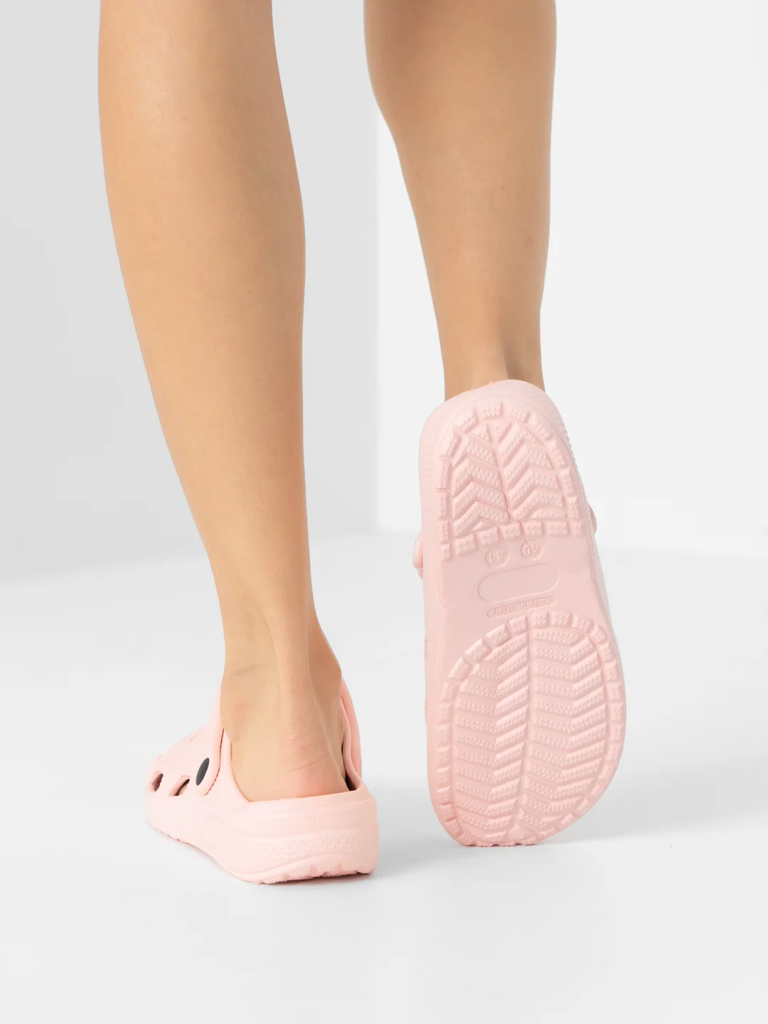 Розовый сабо женские IZI, размеры 36-41