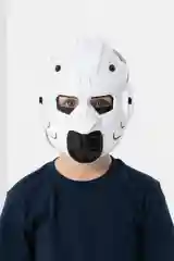 Белый маска супергероя