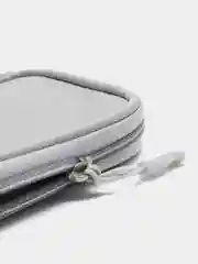 Красный органайзер для кабелей, проводов и USB-карт