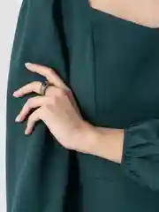 Хаки кольцо со стразой
