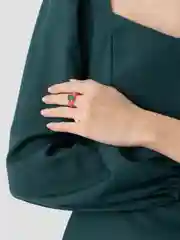 Фуксия кольцо со стразами, прозрачное