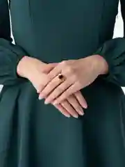 Желтый кольцо со стразами, прозрачное