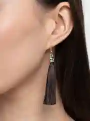 Коричневый серьги из шелковых нитей
