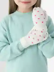 Белый варежки детские