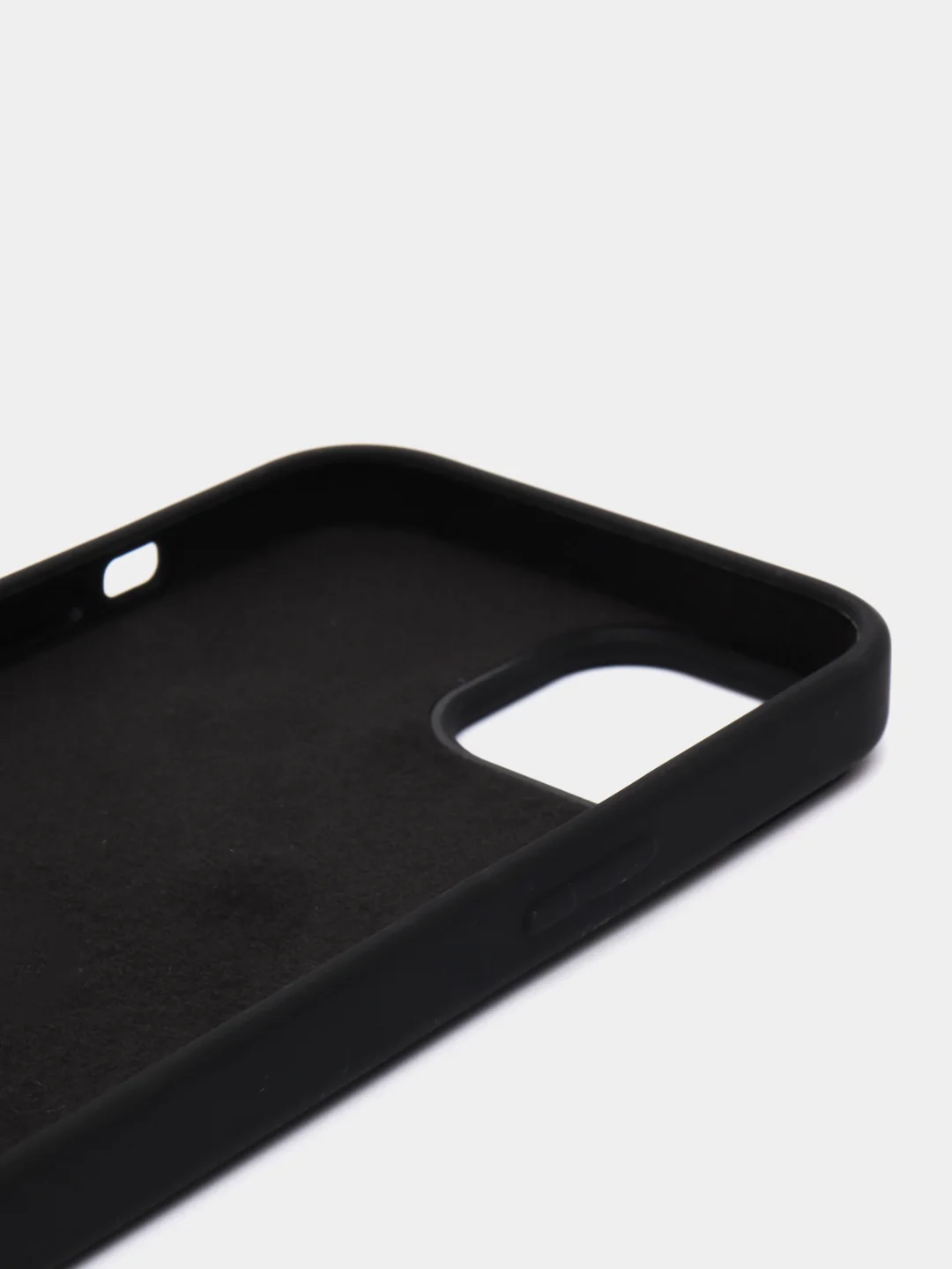 Черный чехол Silicone Case для iPhone 14, 14 Pro, 14 Plus, 14 Pro Max, с закрытым низом
