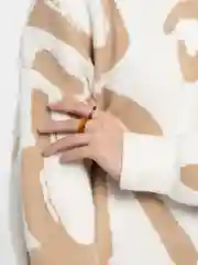 Хаки набор колец из смолы и бусин, 2 штуки