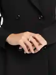 Белый кольцо акриловое