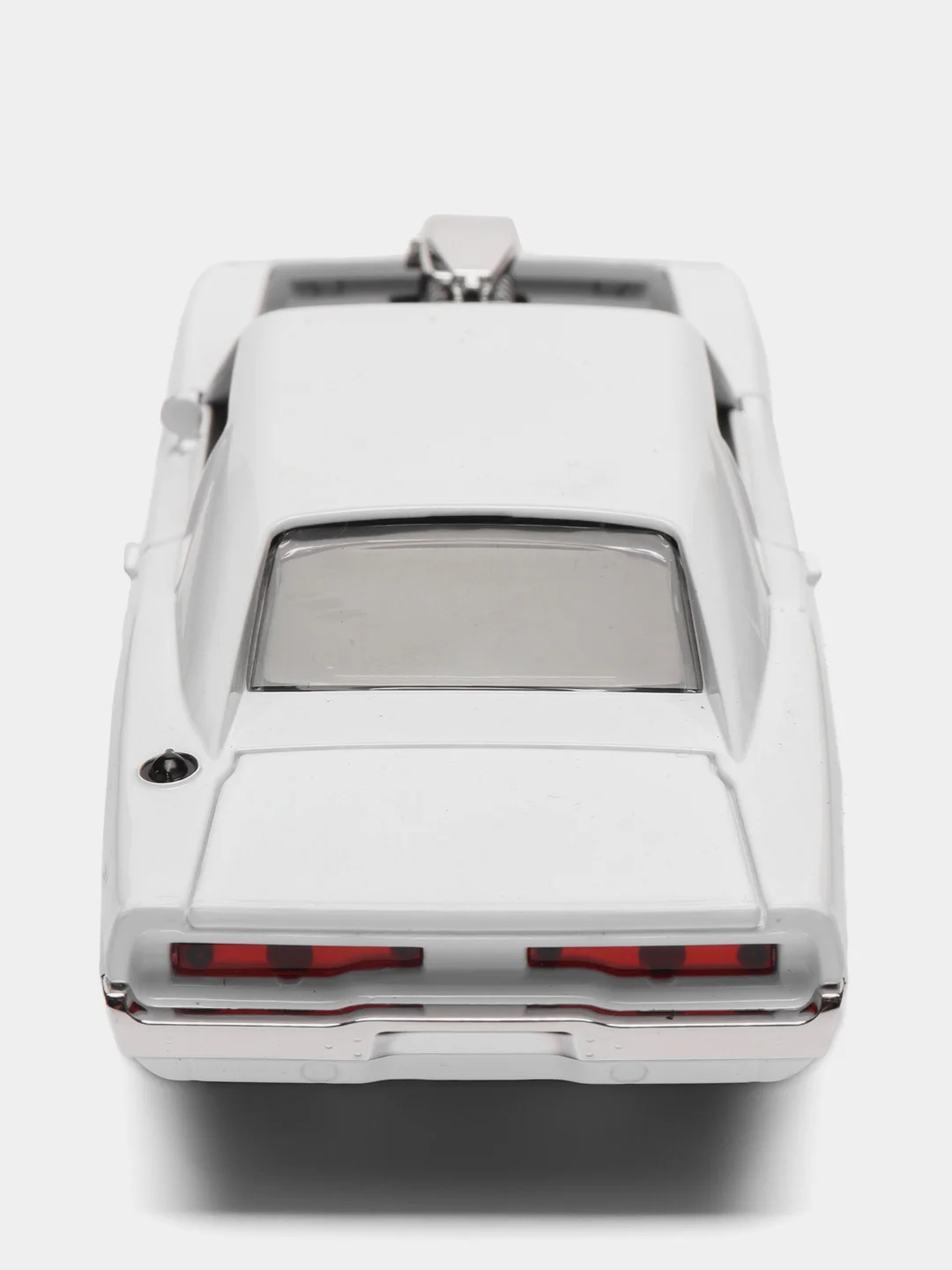 Белый металлическая машинка 1:32 Dodge Charger