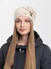 Бежевый меланж шапка женская  с флисовой подкладкой "Дождь"