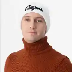 Шапка бини мужская ,  женская с принтом