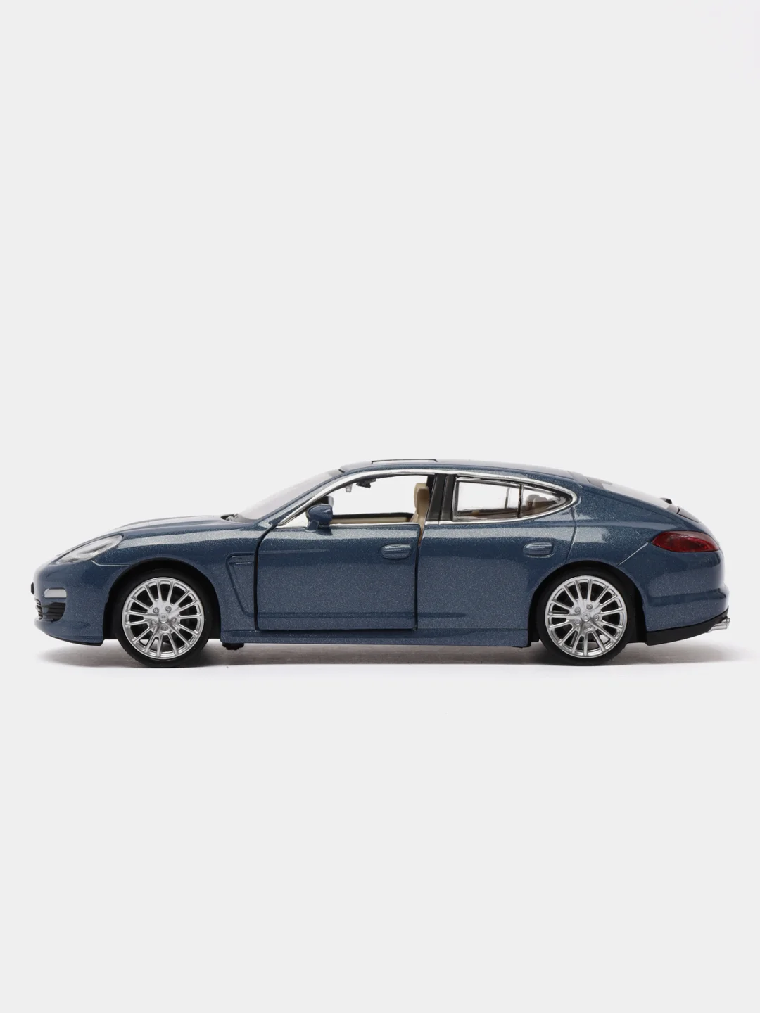 Машинка металлическая Porsche Panamera S, 1:32, 17,5 см