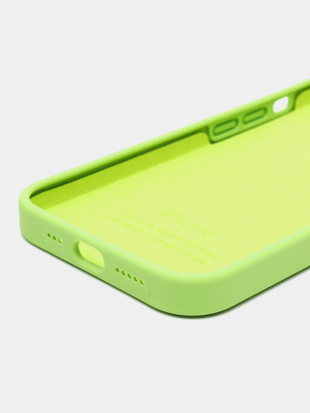 Салатовый чехол Silicone Case для iPhone 14, 14 Pro, 14 Plus, 14 Pro Max, с закрытым низом
