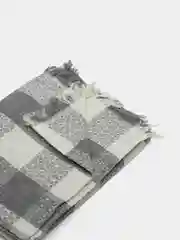 Плед, размер 200/220, состав ткани - шерсть 50%, полиэстер 50%, цвет - светлый, серый