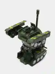 Бежевый робот-танк, 17,5 х 11,5 х 10,5