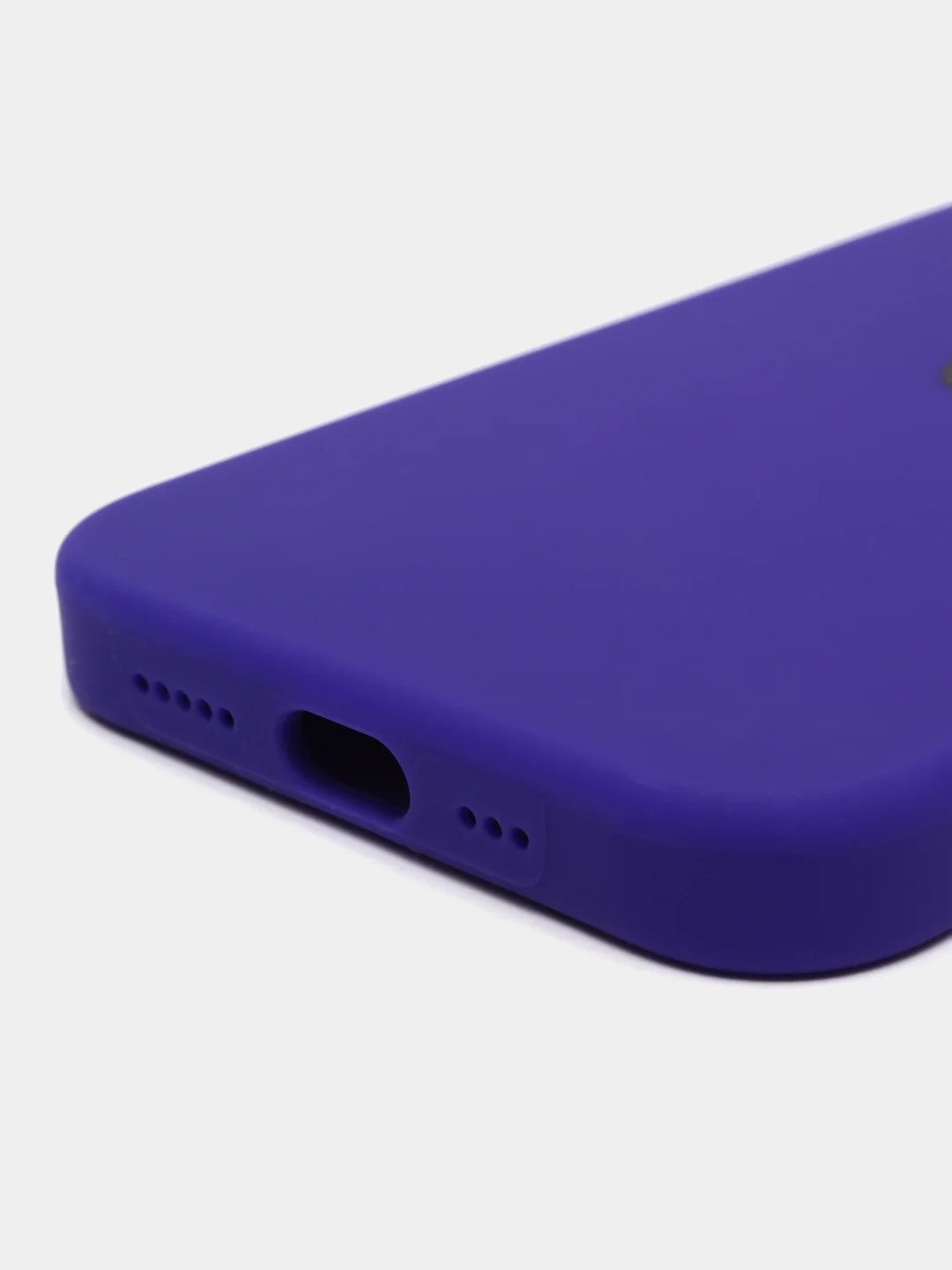 Фиолетовый чехол Silicone Case для iPhone 14, 14 Pro, 14 Plus, 14 Pro Max, с закрытым низом