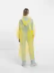 Желтый дождевик-пончо с капюшоном