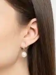 Серьги женские  с жемчугом и стразами, гвоздики